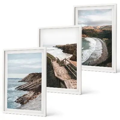 Composizione di quadri con panorami a picco sul mare e paesaggi marini