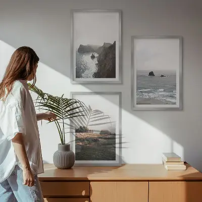 Set di quadri incorniciati con paesaggi di montagna e di mare