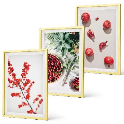 Set di 3 quadri con illustrazione minimalista di frutti rossi