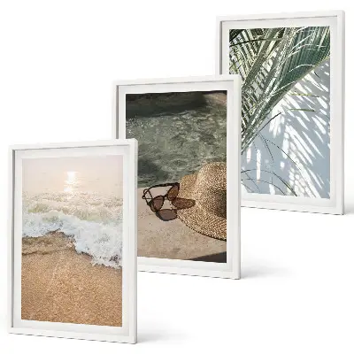 Set di quadri incorniciati con cappello da spiaggia e occhiali da sole