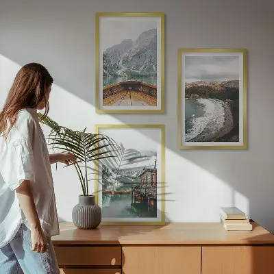 Set di 3 quadri con paesaggio di montagne lago barca e spiaggia