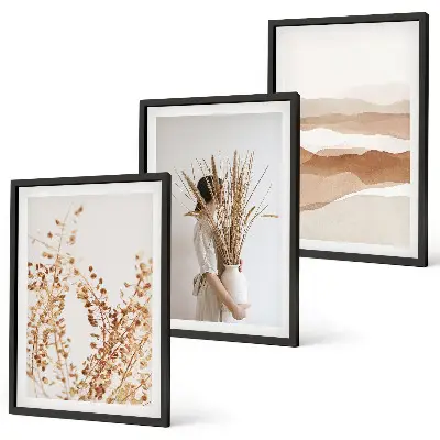 Set di quadri incorniciati con motivi floreali in stile rustico boho