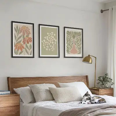 Set di quadri incorniciati con motivi floreali in stile boho