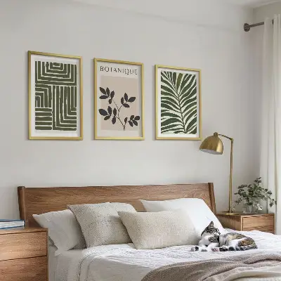 Composizione di quadri in stile minimalismo botanico bohémien