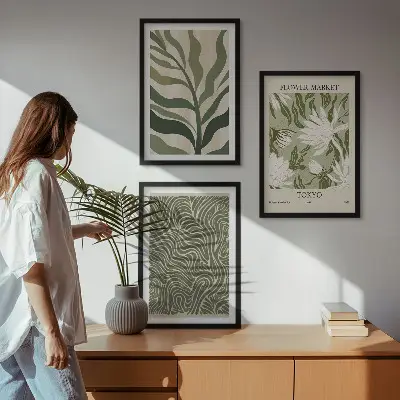 Composizione di quadri decorazioni con motivi floreali in stile boho
