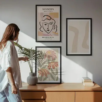 Set di 3 quadri con stampa di donna astratta moderna