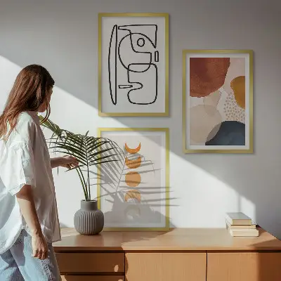 Set di quadri incorniciati con decorazioni astratte a colori