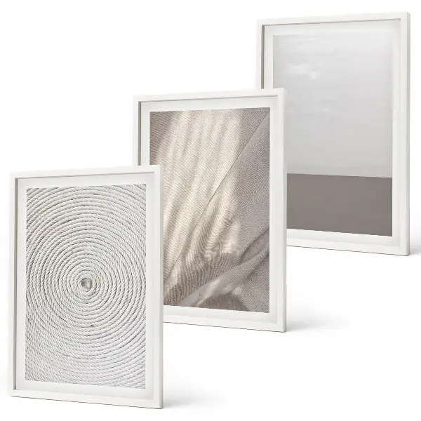 Composizione di quadri con texture boho naturali