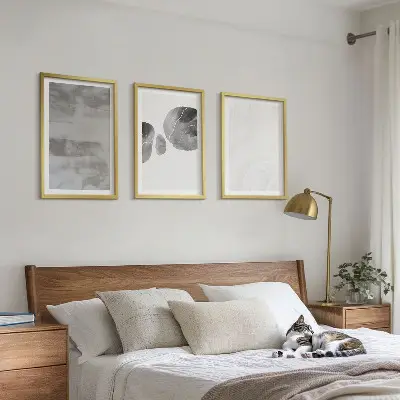 Set di quadri incorniciati con stampe di strutture astratte moderne