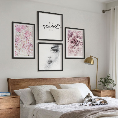 Galleria a parete Peonie ritratto di una donna a casa