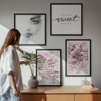 Galleria a parete Peonie ritratto di una donna a casa