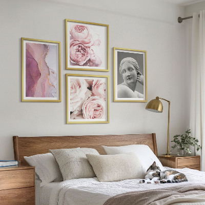 Composizione di 4 quadri Scultura di peonia raffigurante una donna