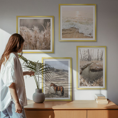 Polittico con cornice Cavalli paesaggio foresta di erba marina