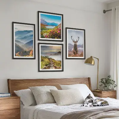 Composizione di 4 quadri paesaggio montano con lago e cervo