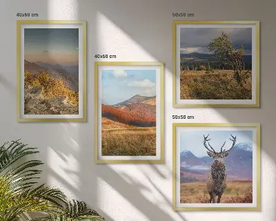 Paesaggi montani con erba dei cervi quadro con cornice polittico