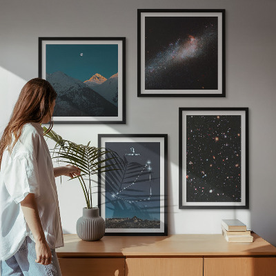 Polittico con cornice costellazione del Capricorno galassia