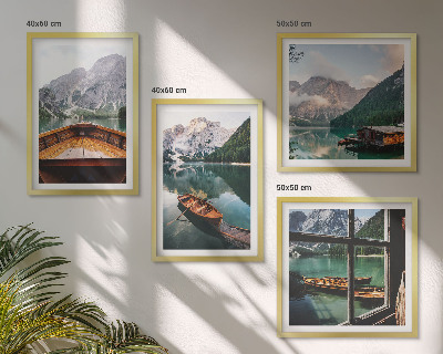 Composizione di 4 quadri Lago, montagne, barche, cottage, finestra