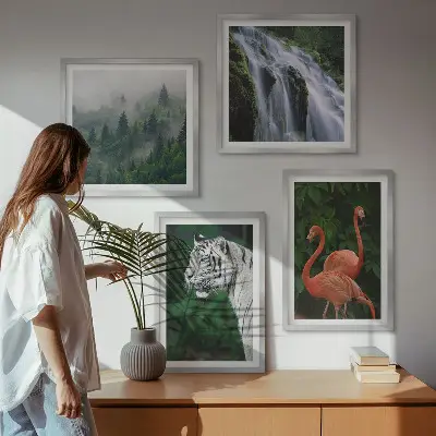 Galleria a parete con cascata, tigre e fenicotteri nella natura