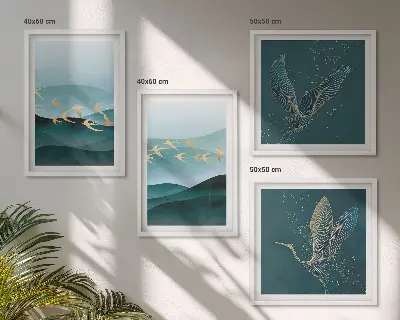 Quadro con paesaggio astratto di stormi di uccelli con cornice polittico