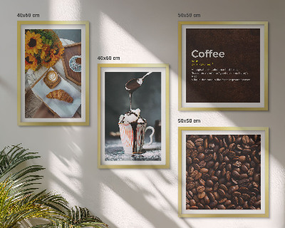 Polittico con cornice chicchi di caffè per la colazione italiana