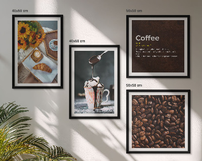 Polittico con cornice chicchi di caffè per la colazione italiana