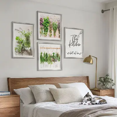 Galleria a parete decorazione per cucina con erbe aromatiche essiccate