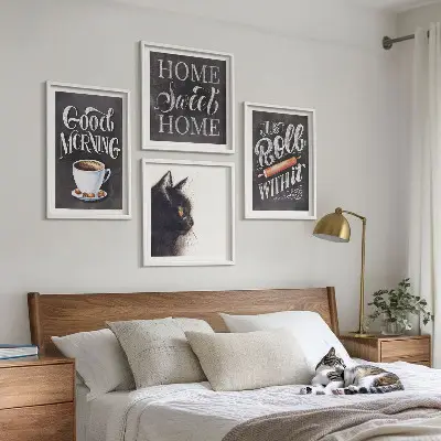 Composizione di 4 quadri con tema gatto per la cucina