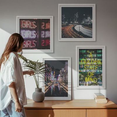 Composizione di 4 quadri Insegne al neon in città di notte
