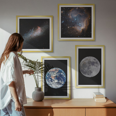 Polittico con cornice spazio galassia luna