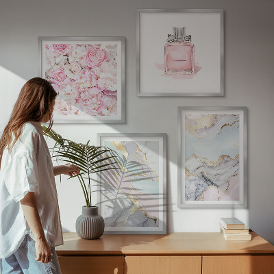 Galleria a parete Fiori rosa marmo pastello
