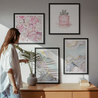 Galleria a parete Fiori rosa marmo pastello