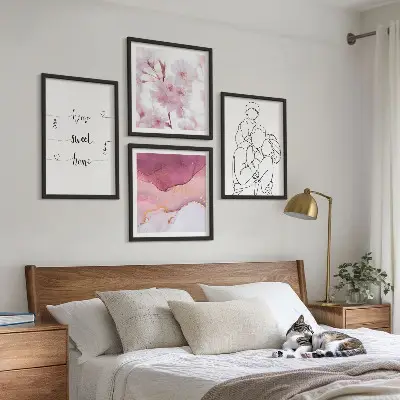 Set di 4 quadri fiori stile minimalista