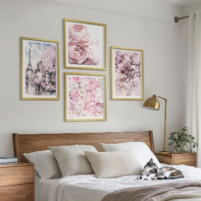 Polittico con cornice Paesaggio romantico con fiori rosa