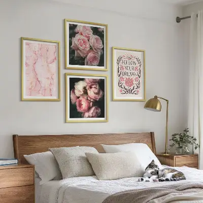 Polittico con cornice Sogni di marmo decorazione con rose vintage