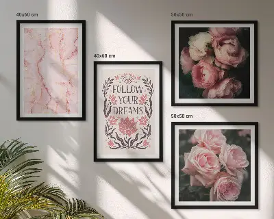 Polittico con cornice Sogni di marmo decorazione con rose vintage