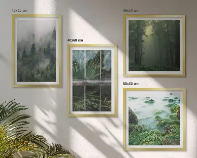 Galleria a parete nebbia in una foresta con fiume e piante