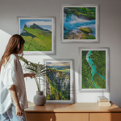 Galleria a parete Montagne verdi, rocce di fiume