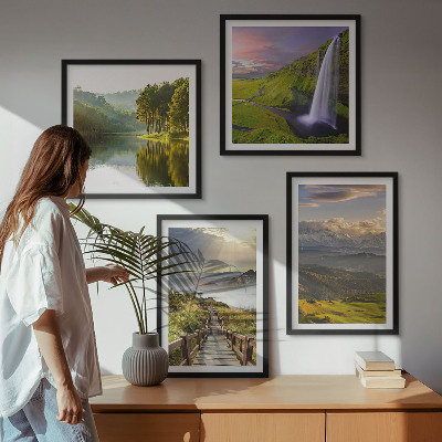 Composizione di 4 quadri Paesaggi montani con cascata