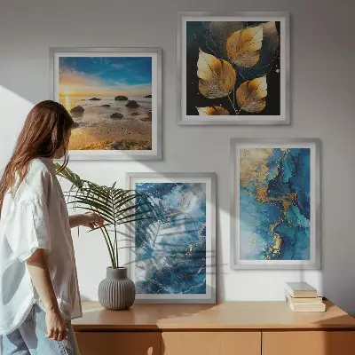 Set di 4 quadri con motivi blu e oro