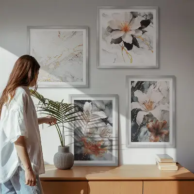 Polittico con cornice fiori in marmo bianco e nero