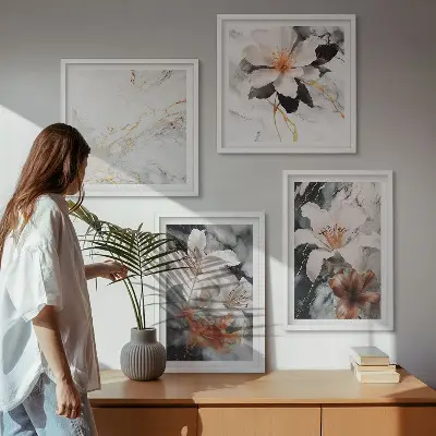 Polittico con cornice fiori in marmo bianco e nero