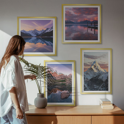 Galleria a parete Paesaggi montani sullo sfondo
