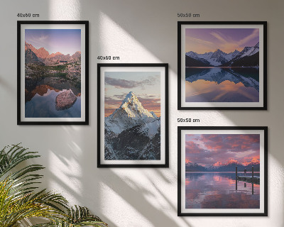 Galleria a parete Paesaggi montani sullo sfondo