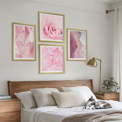 Galleria a parete Peonie geometriche rosa