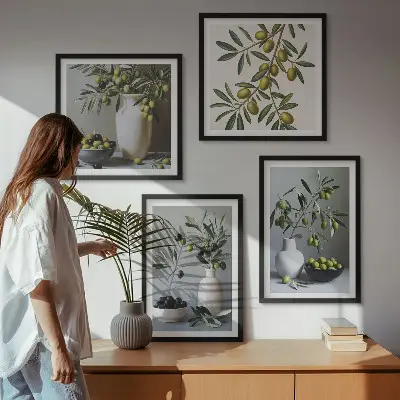 Composizione di 4 quadri con olive in vasi dai colori tenui