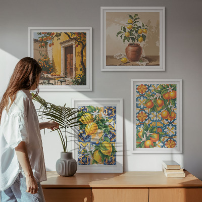 Polittico con cornice motivi floreali color arancio limone
