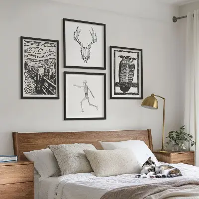 Polittico con cornice decorazione a tema teschio e gufo ispirata all'urlo