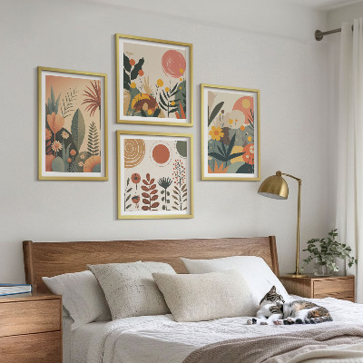 Polittico con cornice motivi caldi in stile boho.