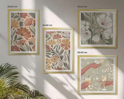 Galleria a parete con motivi floreali arancione e verde