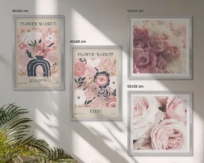 Polittico con cornice decorazione con motivi floreali di rose parigine